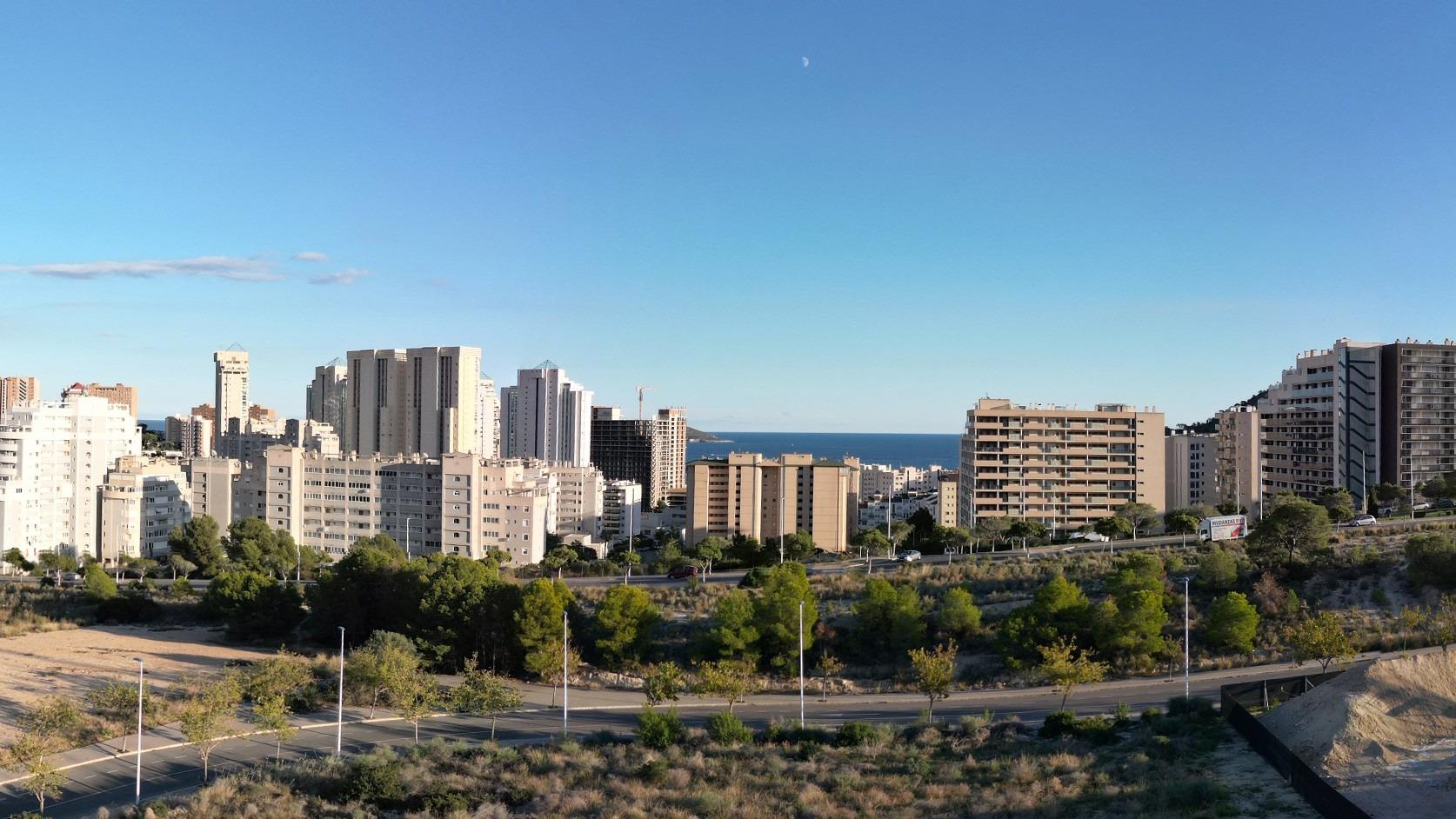 https://fotos15.apinmo.com/7515/29195387/15-3.jpg