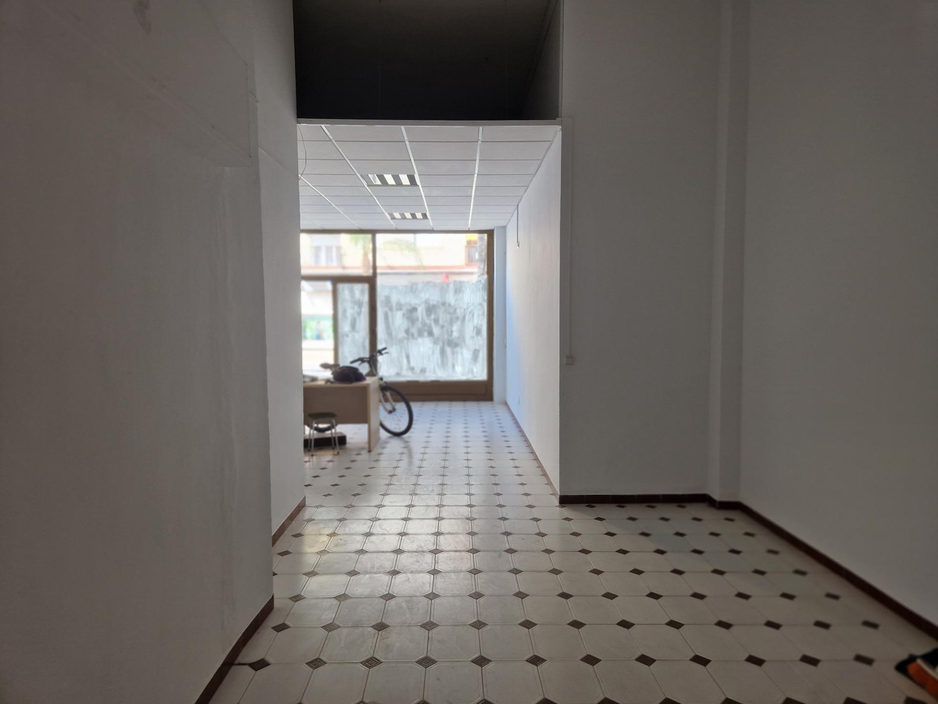 https://fotos15.apinmo.com/5292/28993164/21-7.jpg