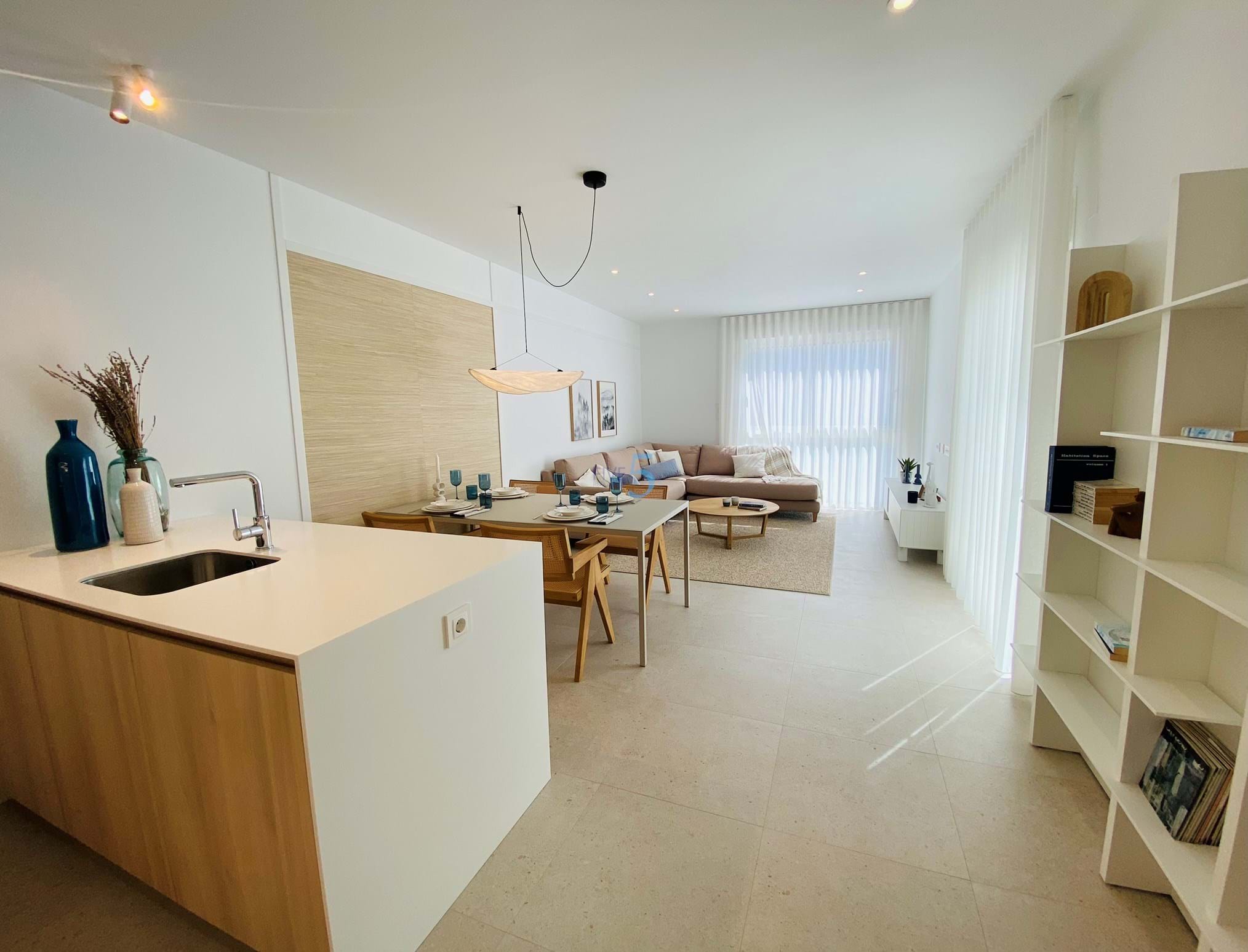 https://cdn.proppy.app/propertyphotos/2990/9f153641-d200-4581-87d6-15a0dd5c41c5/747772/97c2a47b-73e8-4489-b413-383145a307b8.jpg
