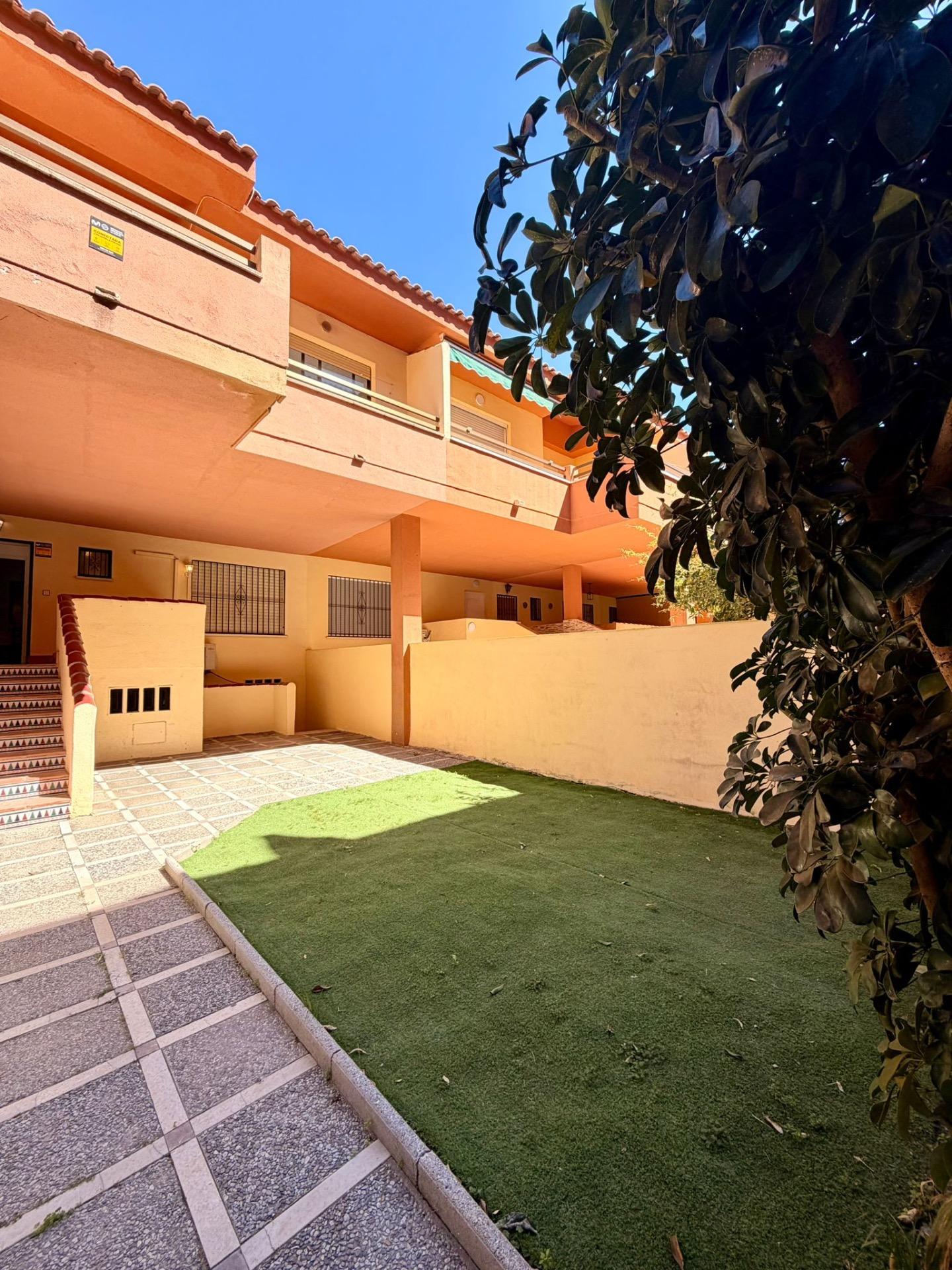https://fotos15.apinmo.com/5292/28800741/3-2.jpg