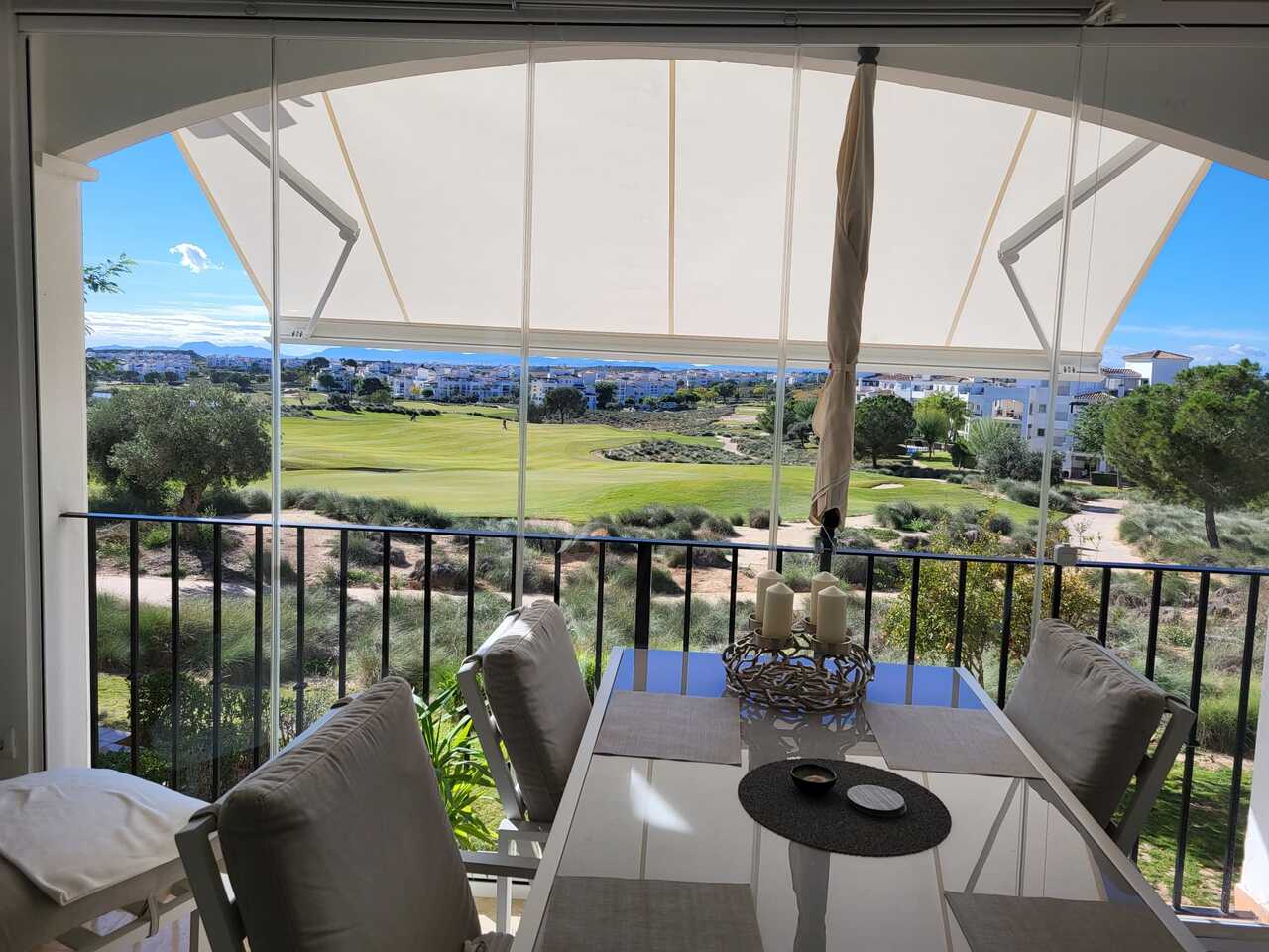 https://www.platinumpropertyspain.com/sites/001/images/31147-apartment-for-sale-in-hacienda-riquelme-golf-resort/31147-apartment-for-sale-in-hacienda-riquelme-golf-resort-25393608-large.jpg