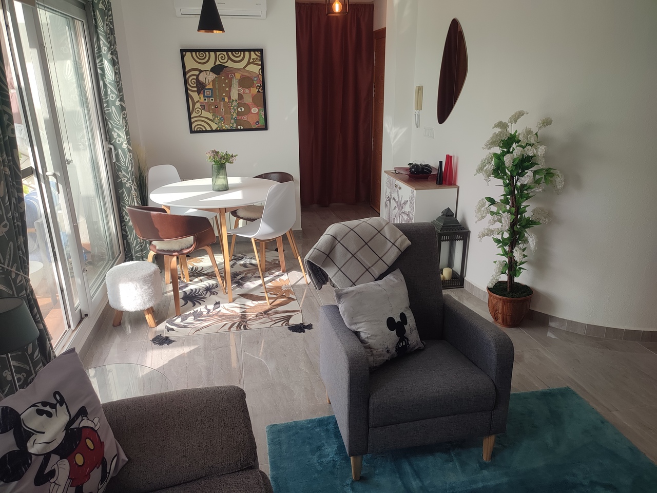 https://www.platinumpropertyspain.com/sites/001/images/31157-apartment-for-sale-in-hacienda-riquelme-golf-resort/31157-apartment-for-sale-in-hacienda-riquelme-golf-resort-25453719-large.jpg