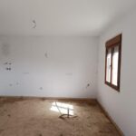 https://production-kyero-property-images.s3.amazonaws.com/20790/20790760/413746064_original.jpg?checksum=af915b7c8f8aac841d6d7b34e2d2612b7c053257