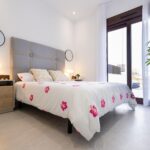 https://production-kyero-property-images.s3.amazonaws.com/19522/19522988/380530857_original.jpg?checksum=bd76fb08103e01bbdf13fe6cbadf9f16fc1baf7e