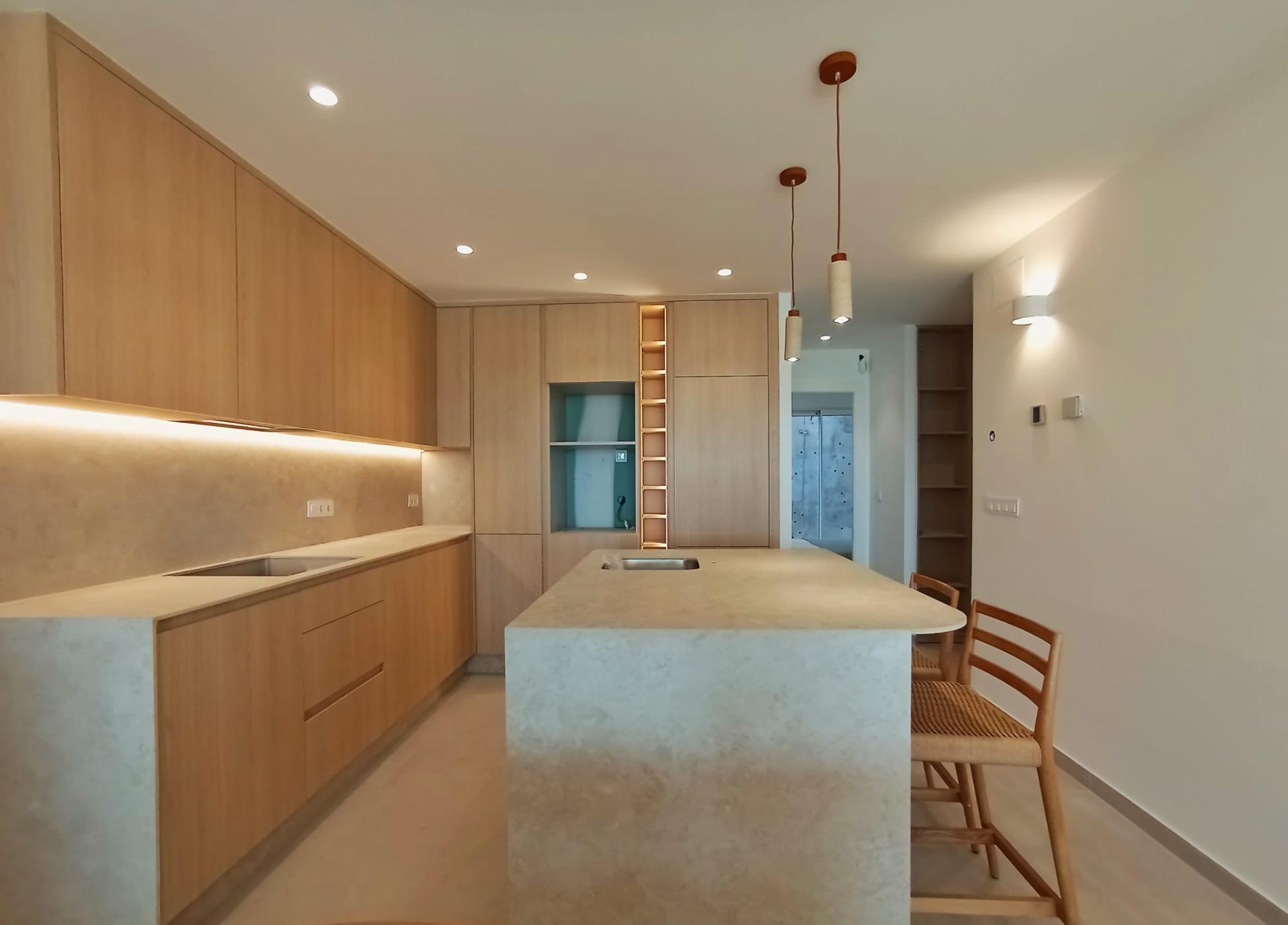 https://production-kyero-property-images.s3.amazonaws.com/20413/20413361/403867520_original.jpg?checksum=7eef59ccf6d4a8693f65d526c1eaf7ca7b0dcec8