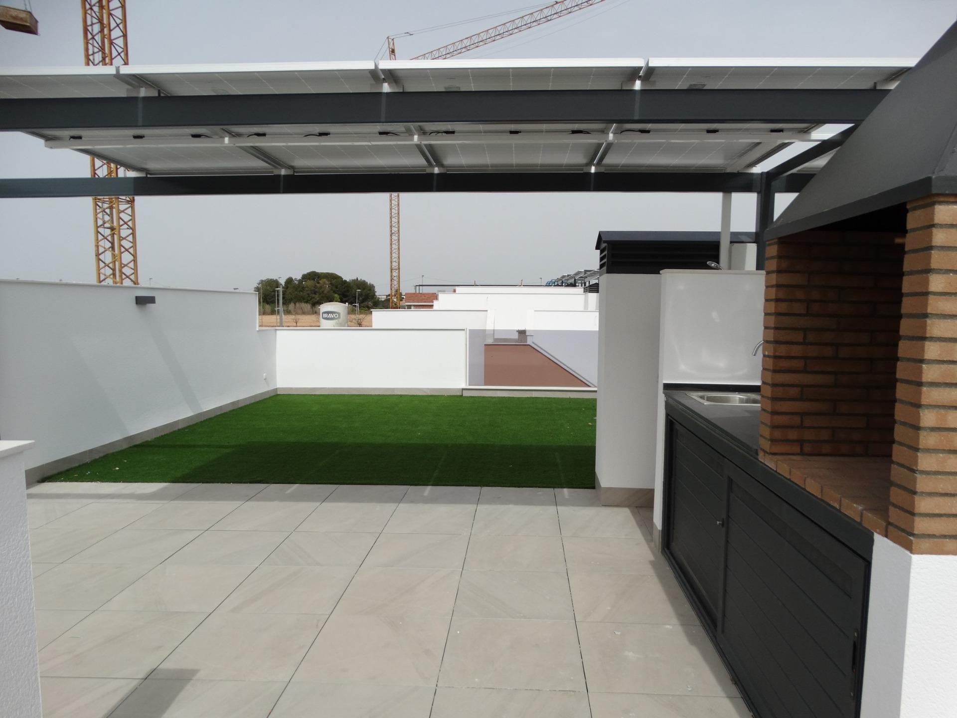 https://production-kyero-property-images.s3.amazonaws.com/20831/20831949/414844930_original.jpg?checksum=da6b403d2e78507e86f9c25243ad8302235b4223