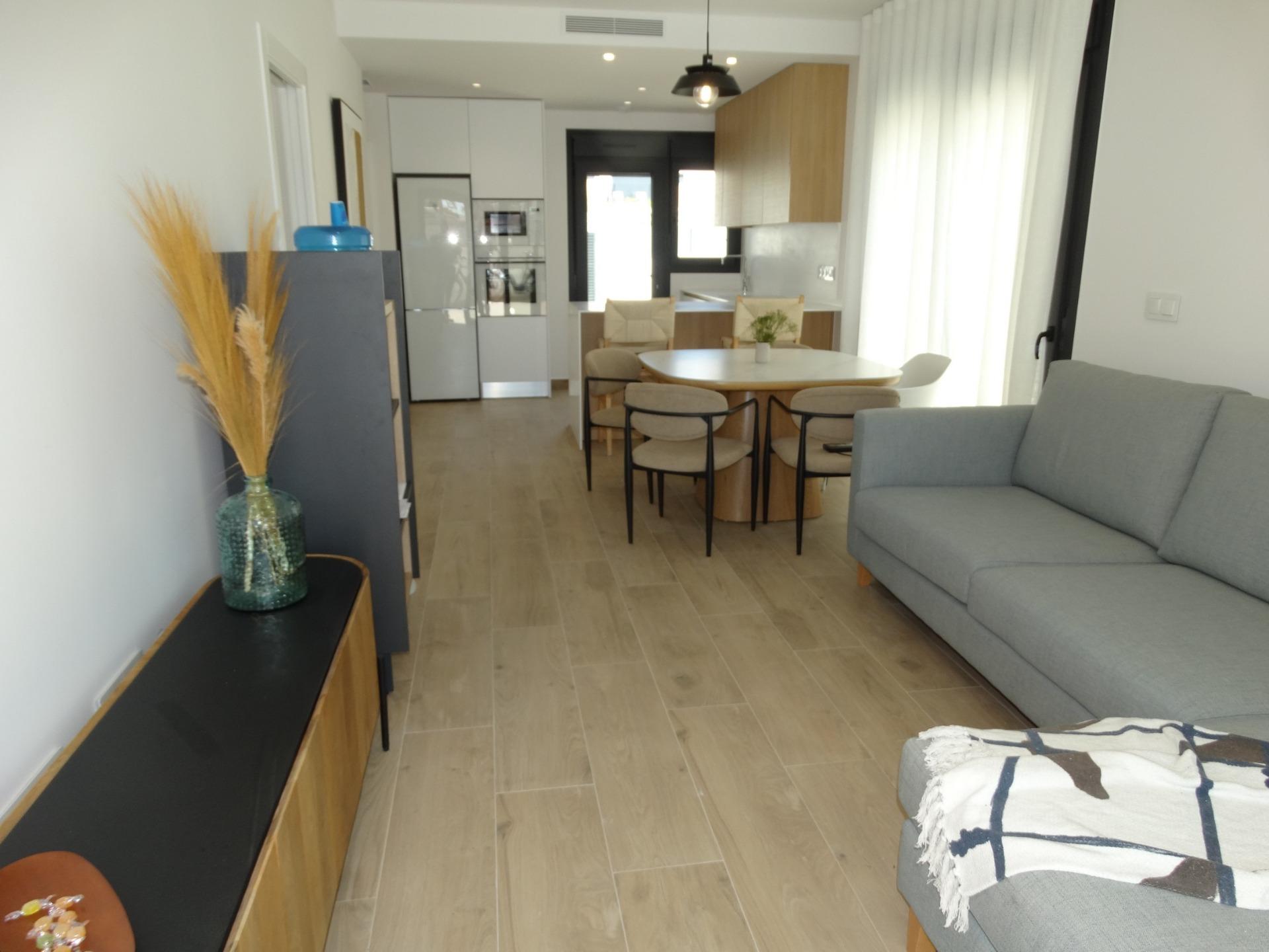 https://production-kyero-property-images.s3.amazonaws.com/20831/20831949/414844934_original.jpg?checksum=1d1aa0b30b5fff13c76bfbac4b79b74db83deb39