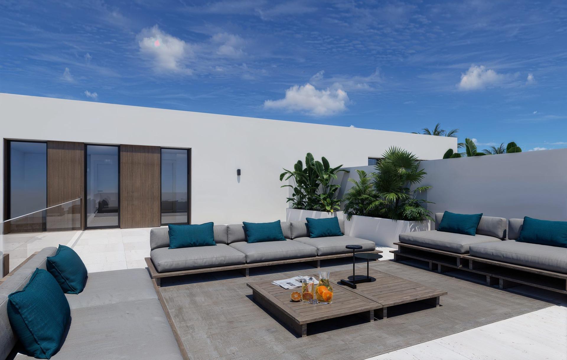 https://production-kyero-property-images.s3.amazonaws.com/20837/20837078/414978754_original.jpg?checksum=15c78433a37a405f0f37a02e3ed1f3ca25b1bc5b
