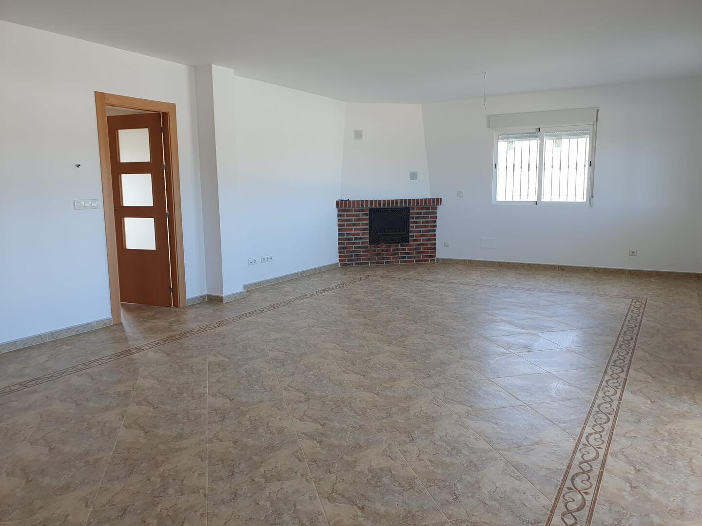 https://production-kyero-property-images.s3.amazonaws.com/19852/19852936/415452625_original.jpg?checksum=483c9cdc4b941a6b08035deea2eb1c2d195e7922