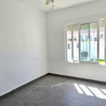 https://production-kyero-property-images.s3.amazonaws.com/20858/20858203/415568564_original.jpg?checksum=f88717ac7be3070293143007d1a8630a9129126f