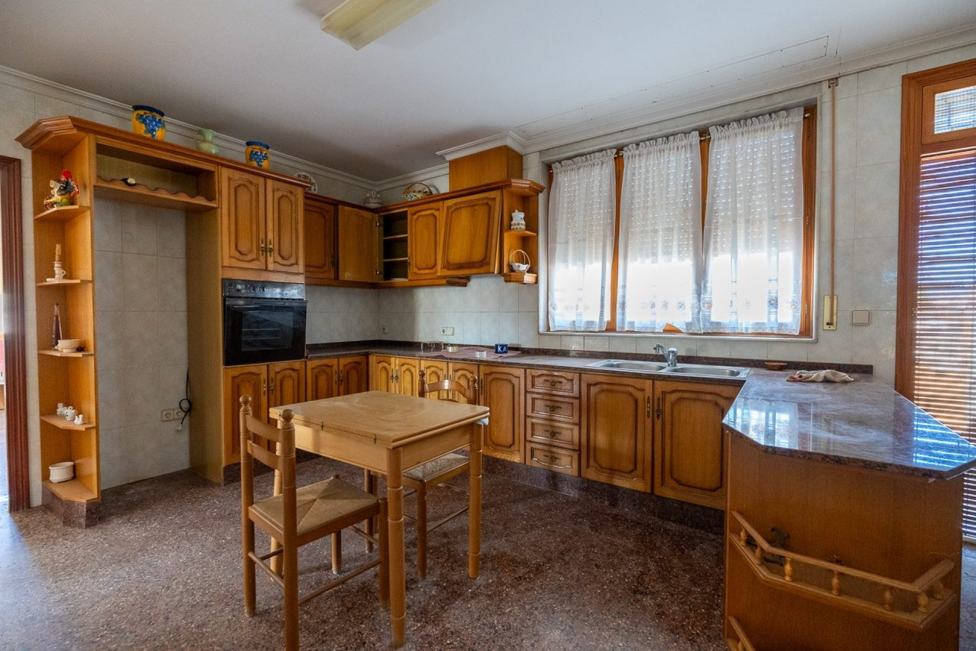 http://landmarkinternational.co.uk/media/images/properties/thumbnails/52554_xl.jpg