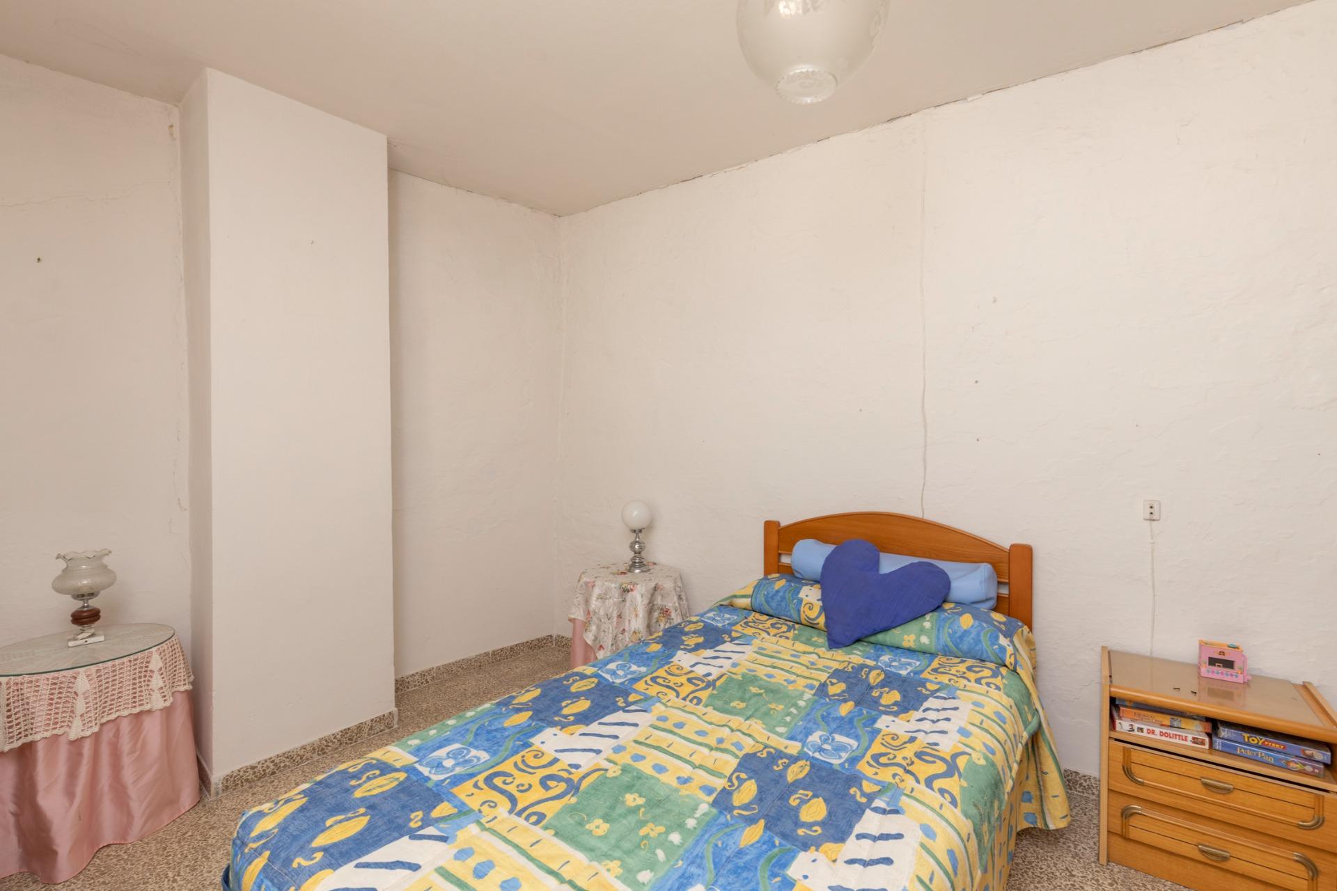 https://fotos15.apinmo.com/5292/29201358/6-6.jpg