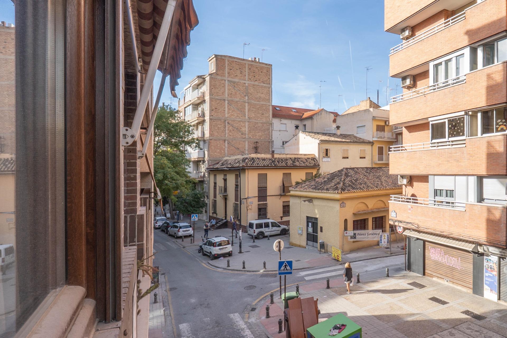 https://fotos15.apinmo.com/5292/29168705/6-4.jpg