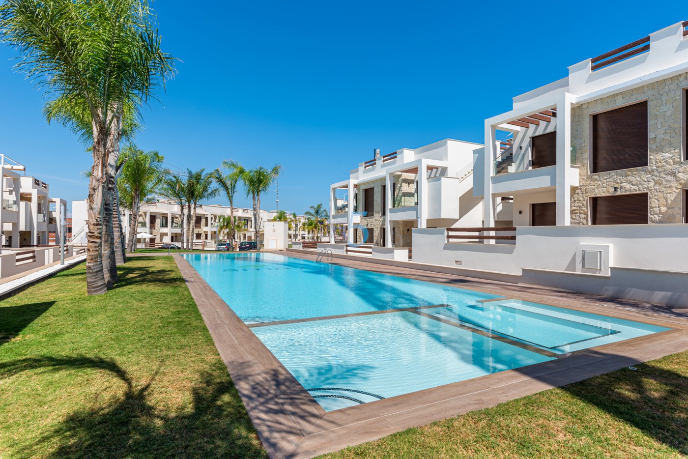 https://cdn.proppy.app/propertyphotos/2990/9f153641-d200-4581-87d6-15a0dd5c41c5/747753/003140d6-09b1-49cf-8f07-0d86b325f784.jpg
