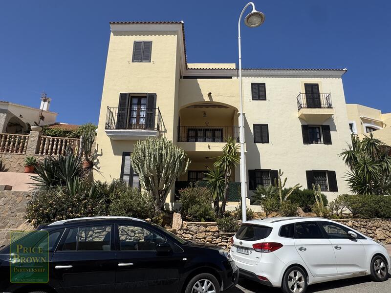 https://www.pricebrown.com/images/propertyImages/a1555-apartment-for-sale-in-villaricos/a1555-apartment-for-sale-in-villaricos-48815717.jpg