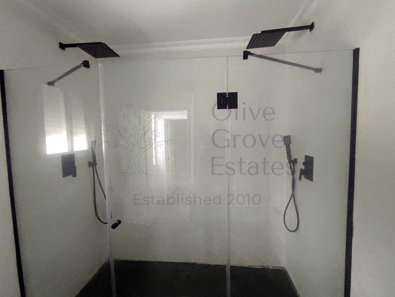 https://fs-03.apex27.co.uk/data_3538/listing_719124_0003_7d0d5fb0_1500x1000_fd6065c99763c6edd31ff387b983c642.jpg?t=1740594046