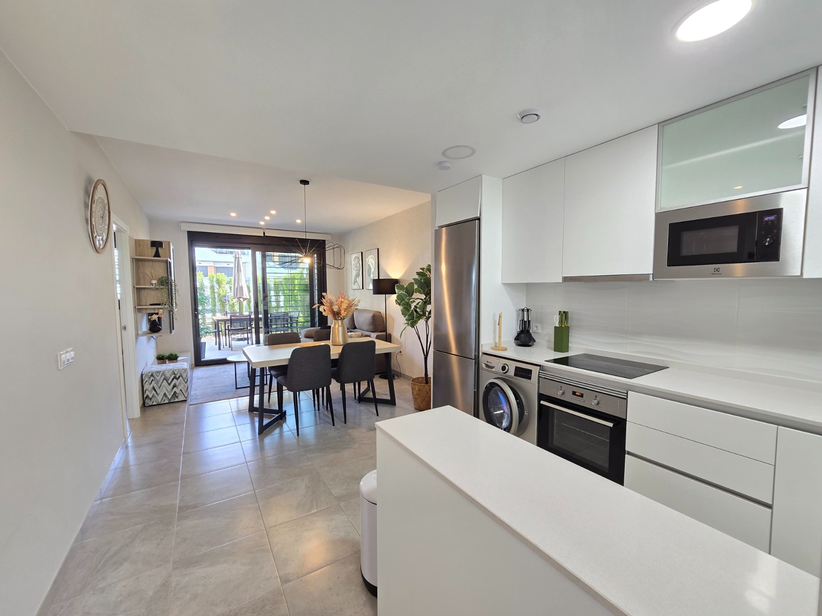 https://ds-realestate.com/media/images/properties/o_1j9pc2ipl6a21dffj6rs6h1bo92b.jpg