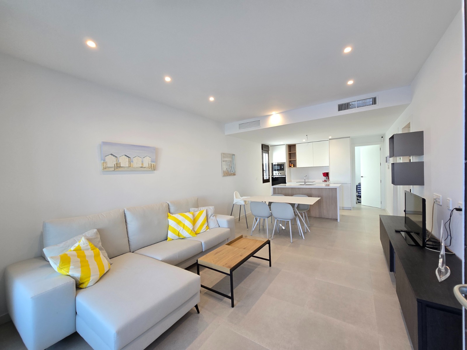 https://ds-realestate.com/media/images/properties/o_1ji801cf5d4nc3crmr1vk1v5f2f.jpg