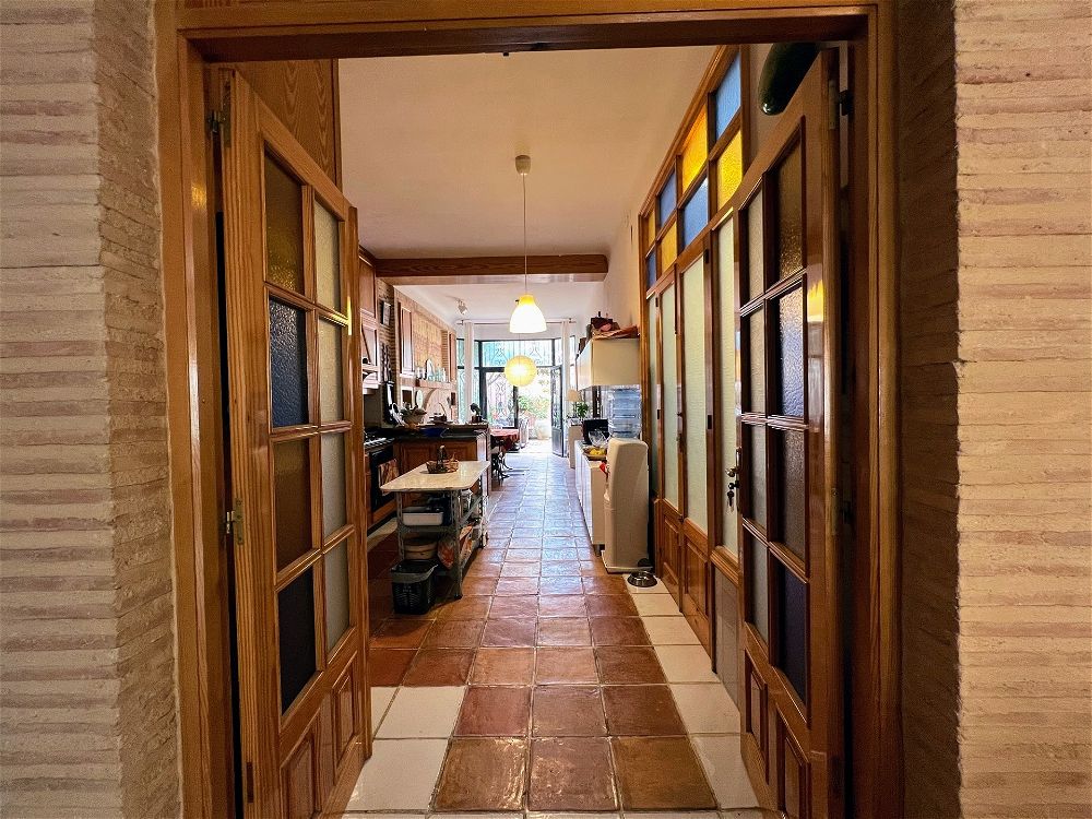 https://respacio-92aeb16a47056cced761e868d944d65d.s3.eu-west-3.amazonaws.com/property_attachment/detail_image/property_image_19j5hsohz7_20240430063028.jpg