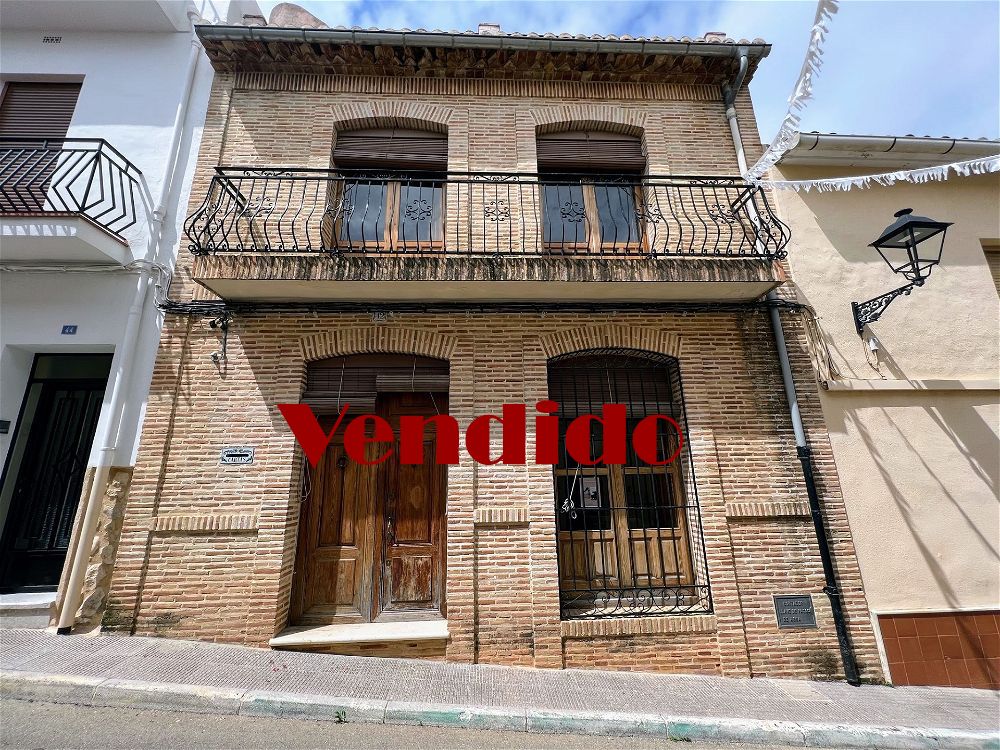 https://respacio-92aeb16a47056cced761e868d944d65d.s3.eu-west-3.amazonaws.com/property_attachment/detail_image/property_image_1wcbfolpum_20251107062009.jpg