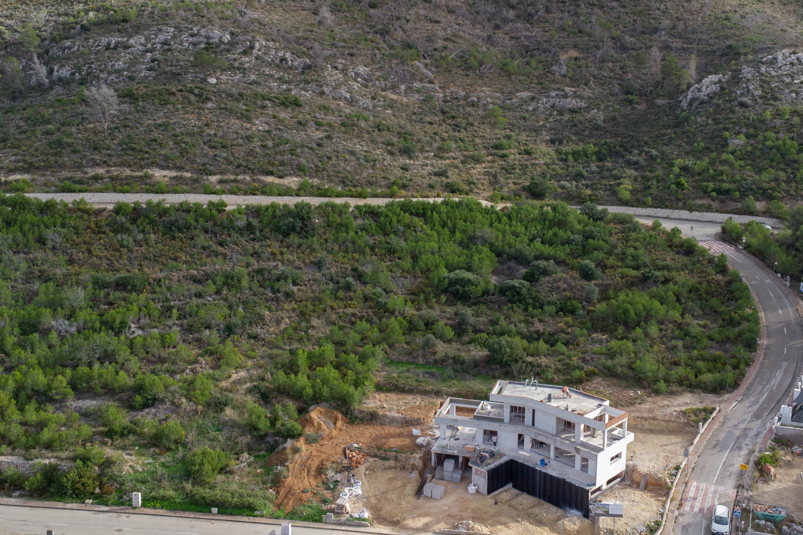 https://respacio-92aeb16a47056cced761e868d944d65d.s3.eu-west-3.amazonaws.com/property_attachment/detail_image/property_image_1q6nblw1yt_20251217045233.jpg