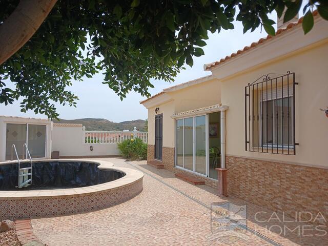 https://www.calidahomespropconsult.com/images/propertyImages/villa-acacia-resale-villa-for-sale-in-arboleas/villa-acacia-resale-villa-for-sale-in-arboleas-6047930093.jpg
