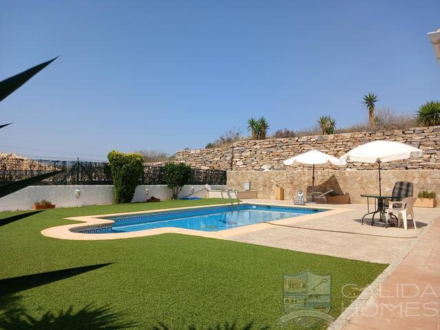 https://www.calidahomespropconsult.com/images/propertyImages/villa-hibiscus--resale-villa-for-sale-in-arboleas/villa-hibiscus--resale-villa-for-sale-in-arboleas-8746419390.jpg