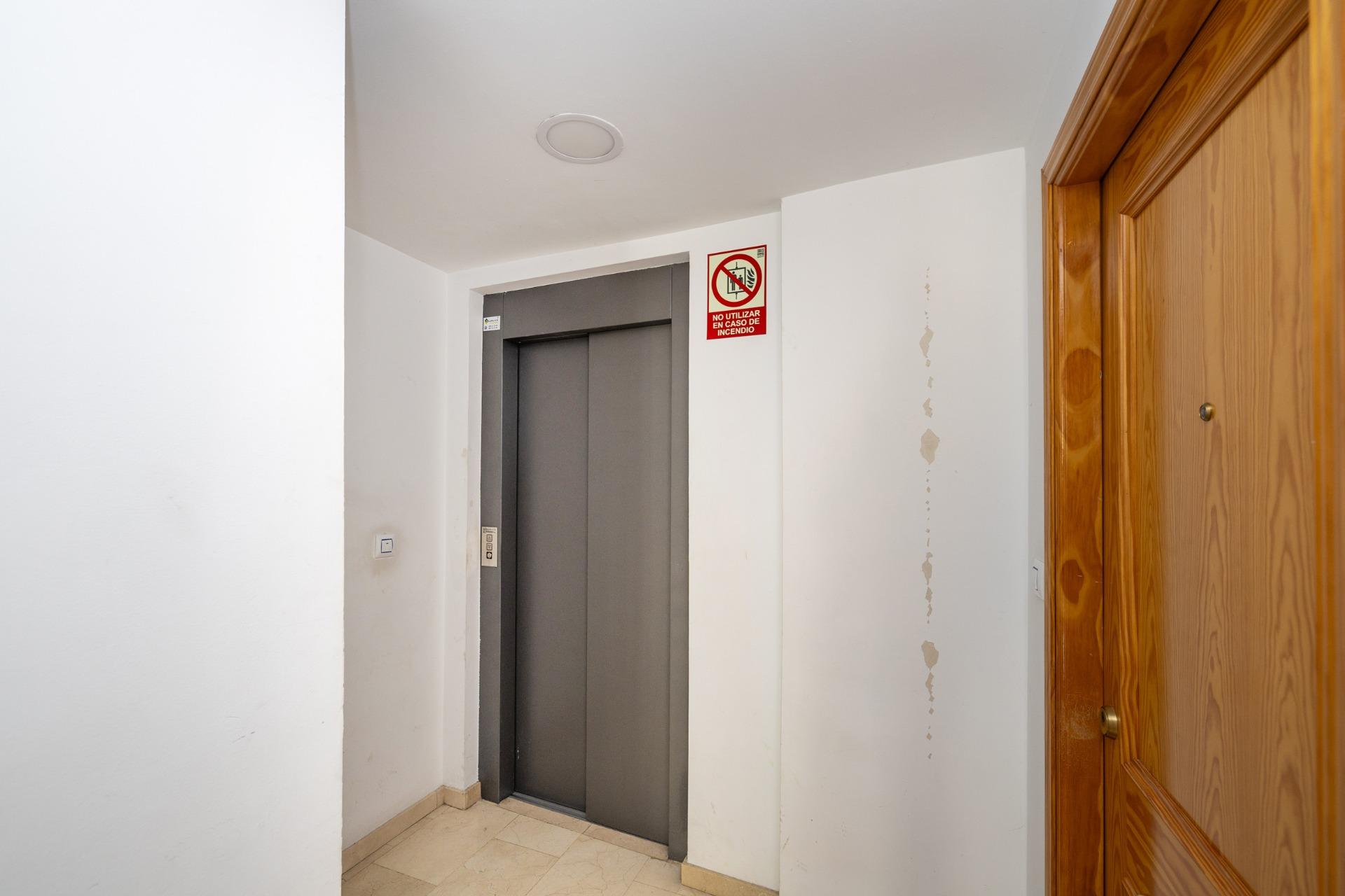 https://fotos15.apinmo.com/5292/29276678/1-4.jpg