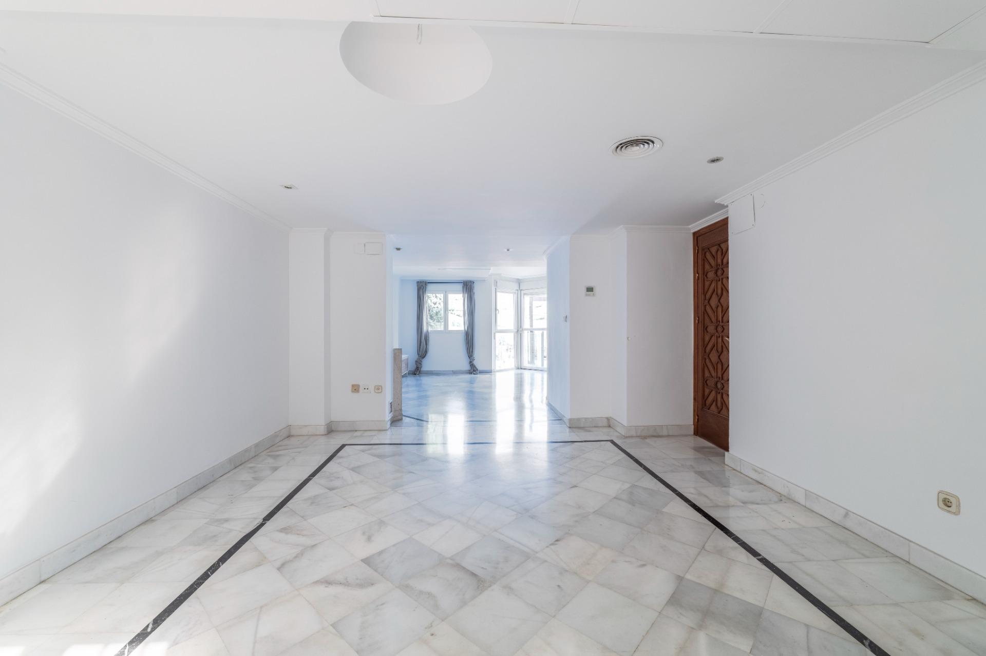https://fotos15.apinmo.com/5292/29267650/10-7.jpg