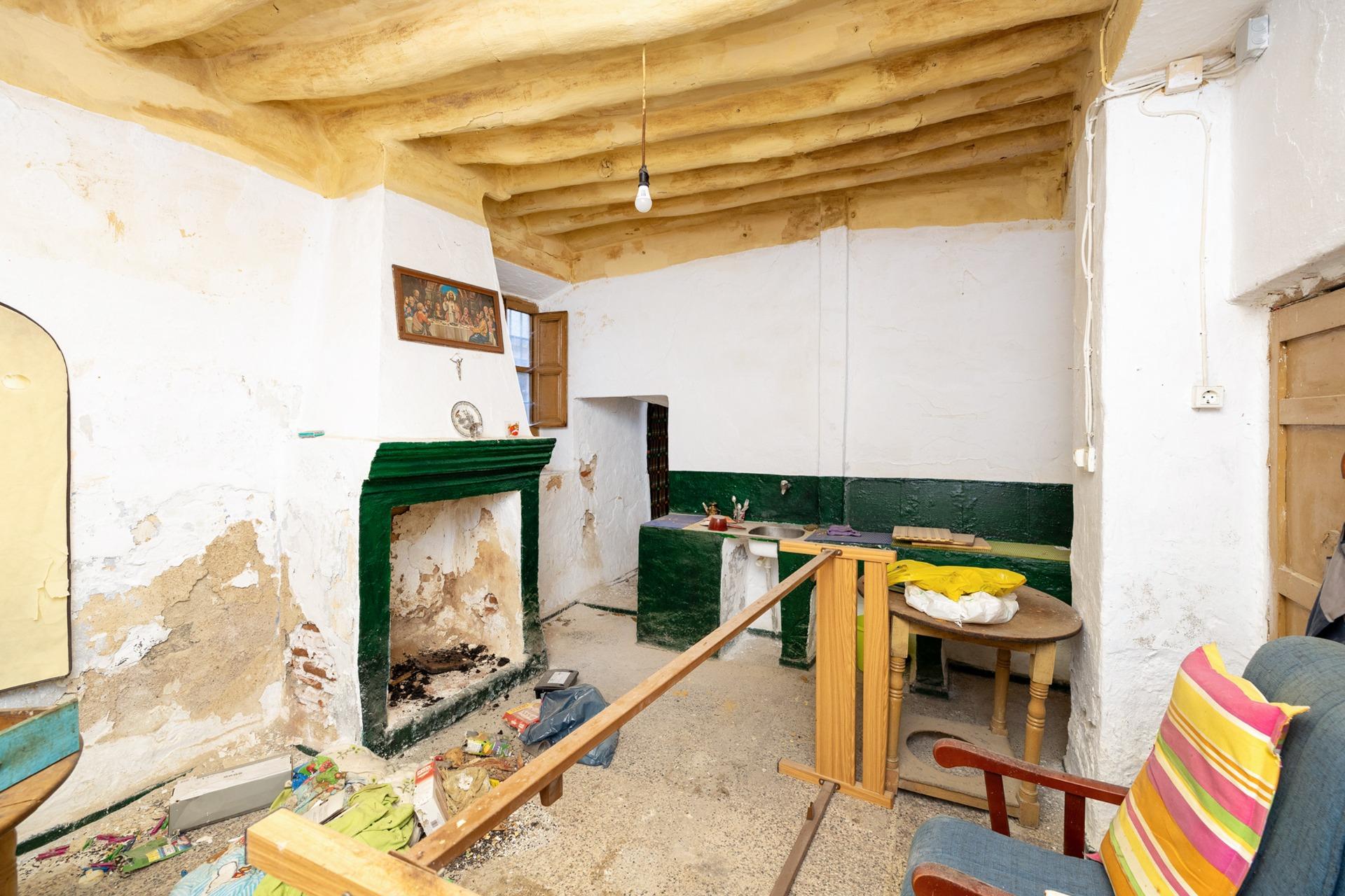 https://fotos15.apinmo.com/5292/29245700/12-6.jpg