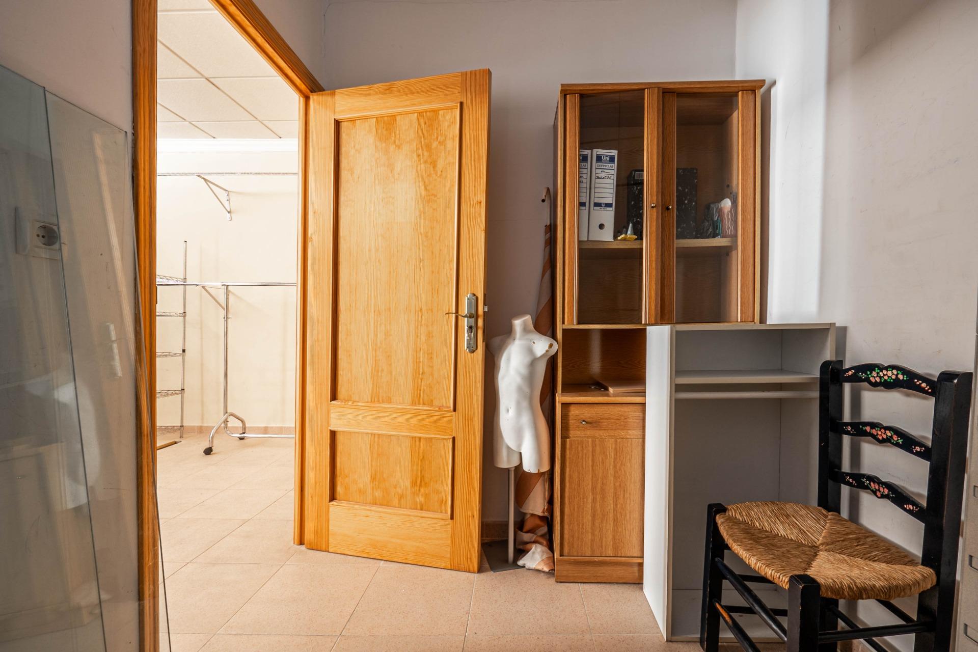 https://fotos15.apinmo.com/5292/29258358/12-8.jpg