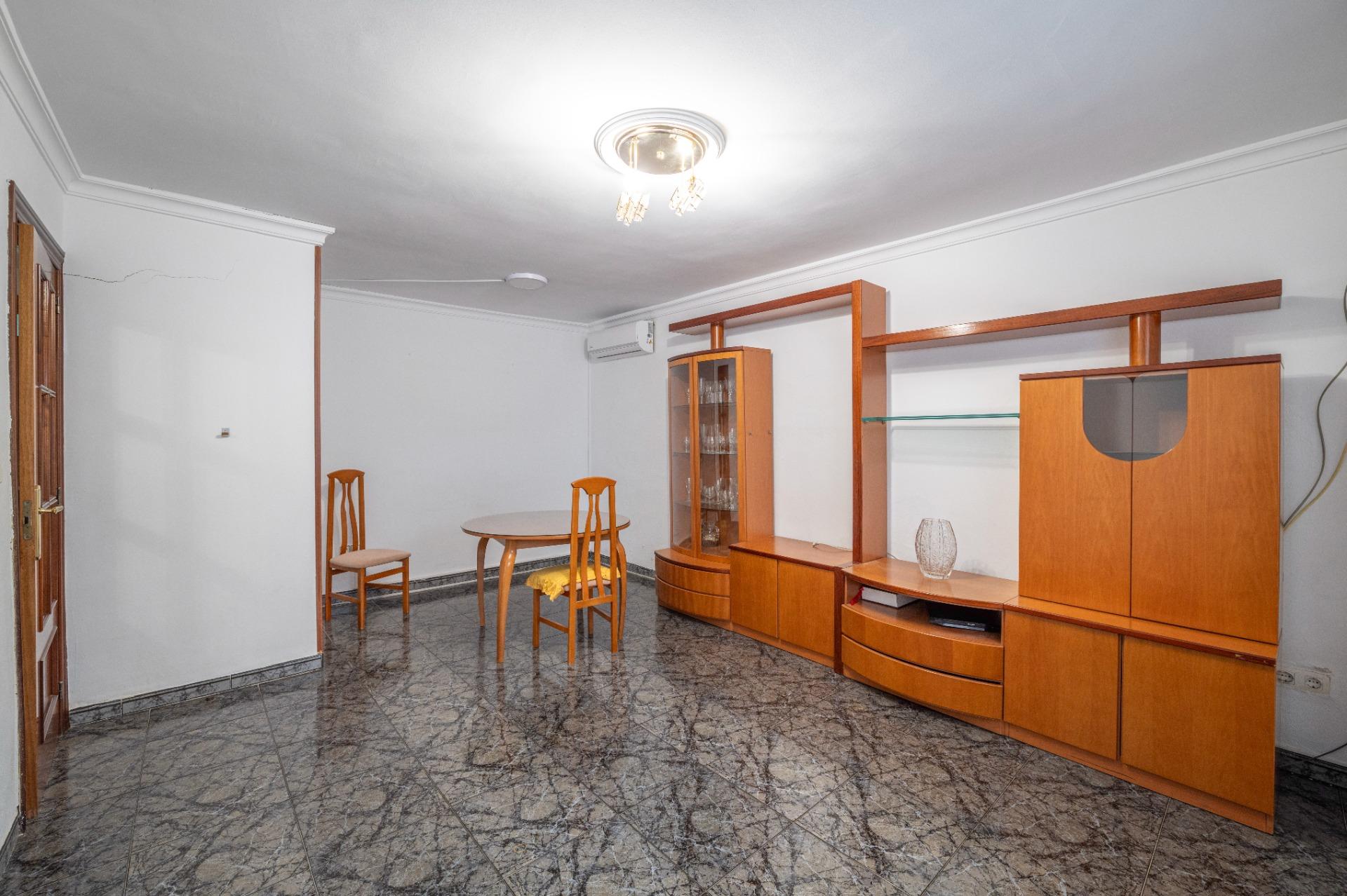 https://fotos15.apinmo.com/5292/29258509/15-7.jpg