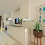 https://medianewbuild.com/file/hh-media-bucket/developments_v2/38832654/media/images/indoor/1.jpg