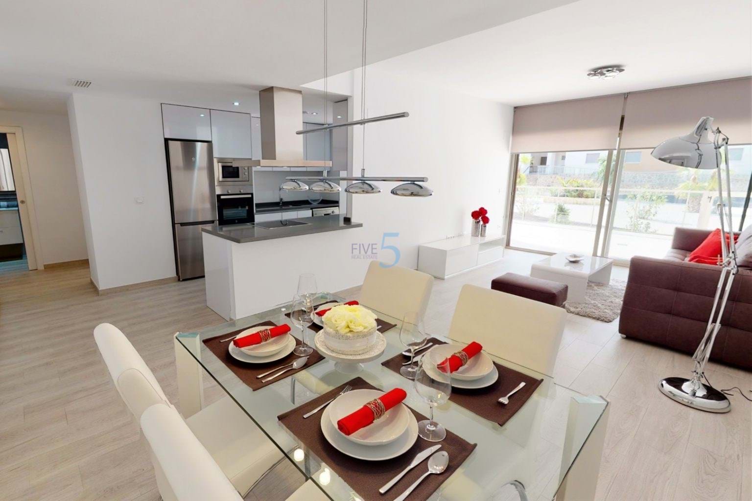 https://cdn.proppy.app/propertyphotos/2990/9f153641-d200-4581-87d6-15a0dd5c41c5/747784/c56a14c1-5ef4-47c2-bef6-148af9297f28.jpg
