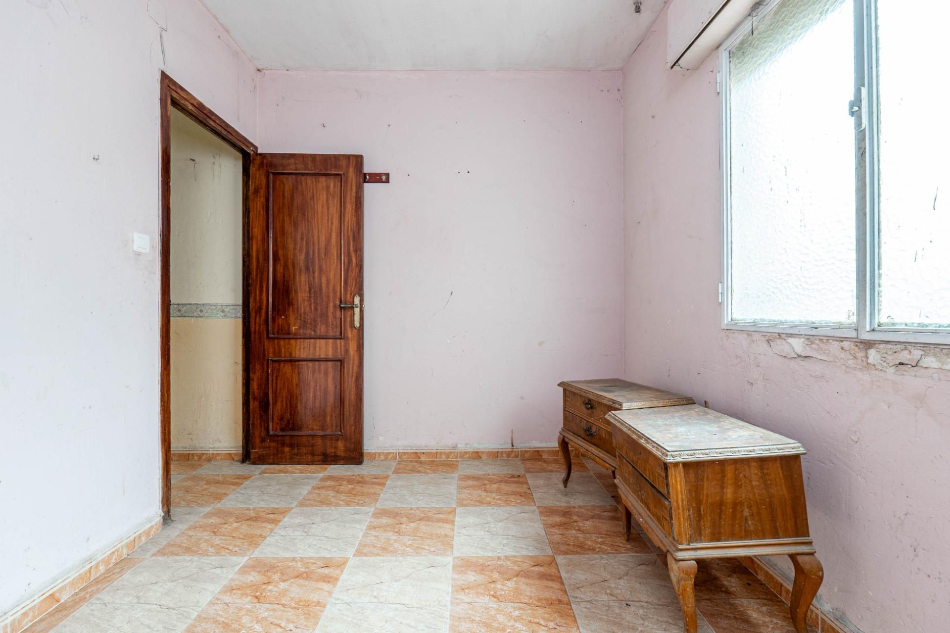 https://fotos15.apinmo.com/5292/29245512/2-7.jpg