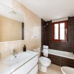 https://cdn.proppy.app/propertyphotos/2990/9f153641-d200-4581-87d6-15a0dd5c41c5/747527/5e85f9c0-bf0e-4085-b345-d19ef33dd385.jpg