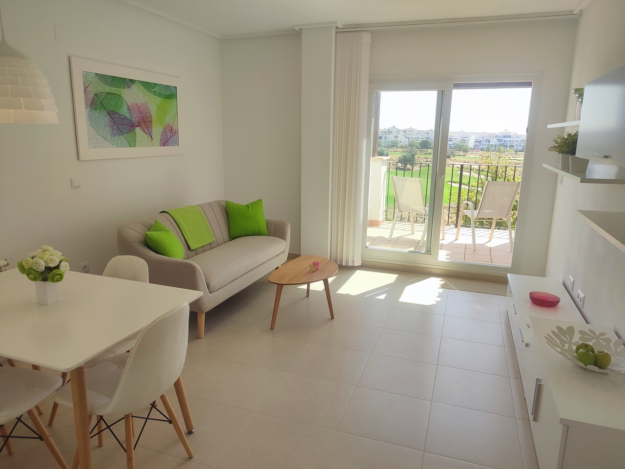 https://www.platinumpropertyspain.com/sites/001/images/31330-apartment-for-sale-in-hacienda-riquelme-golf-resort/31330-apartment-for-sale-in-hacienda-riquelme-golf-resort-26158784-large.jpg