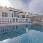 https://cdn.proppy.app/propertyphotos/2990/9f153641-d200-4581-87d6-15a0dd5c41c5/744619/3ccbc7b5-2b4a-4784-bbc7-8ba36f061bc8.jpg