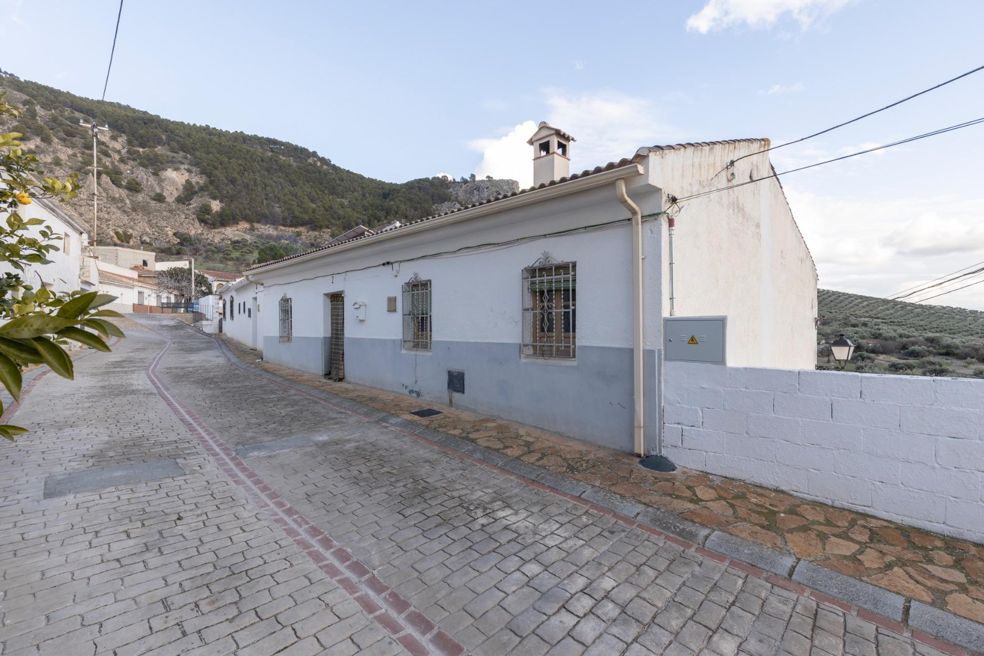 https://fotos15.apinmo.com/5292/29258440/4-1.jpg