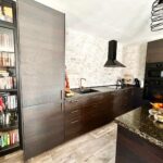 https://production-kyero-property-images.s3.amazonaws.com/20712/20712825/417036043_original.jpg?checksum=969cc554ddf95c6a8a395a69f774361b8472a7e0