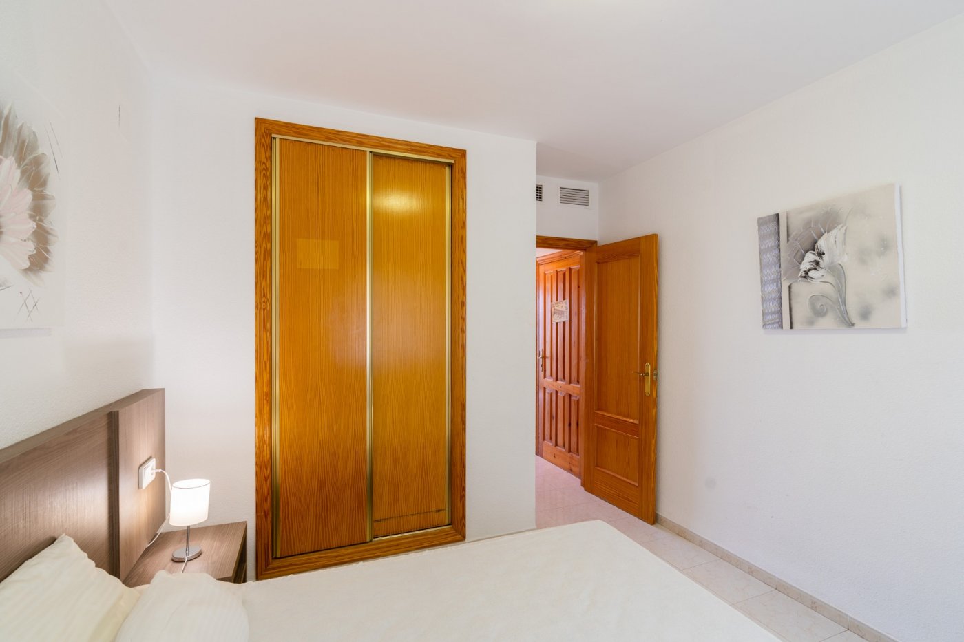 https://production-kyero-property-images.s3.amazonaws.com/20884/20884317/416473050_original.jpg?checksum=acae4ef0f2f3f3da44e5fba169b901da503857d6