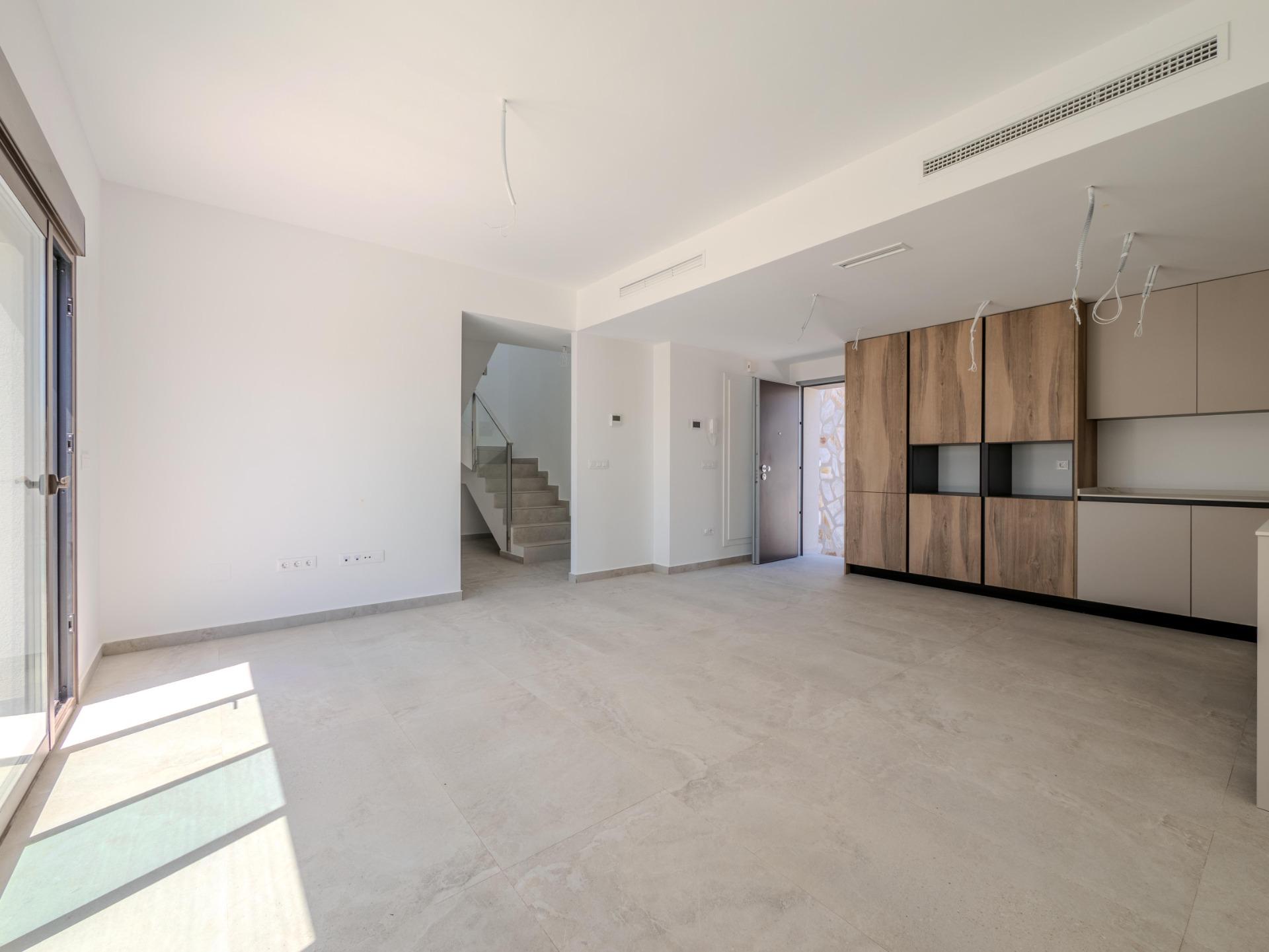https://production-kyero-property-images.s3.amazonaws.com/20899/20899834/417036242_original.jpg?checksum=39157caa668a7cbf5703ea4fcfb016364438b114