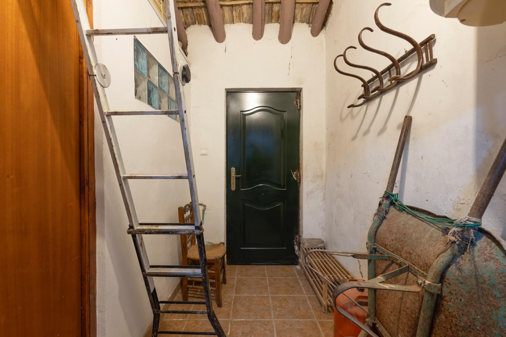 https://fotos15.apinmo.com/5292/29245529/5-6.jpg