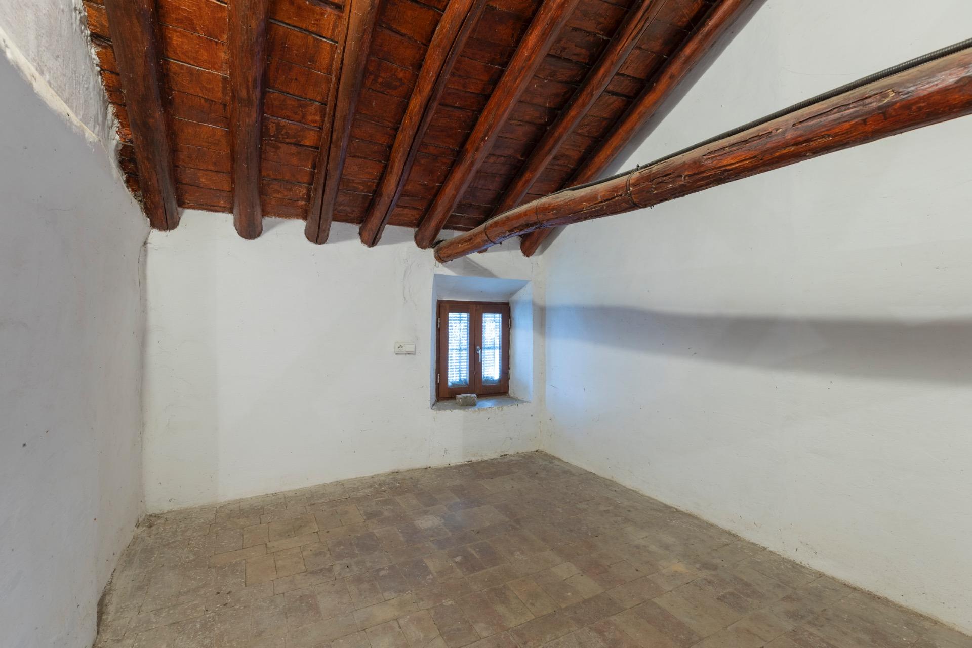 https://fotos15.apinmo.com/5292/29245529/5-8.jpg