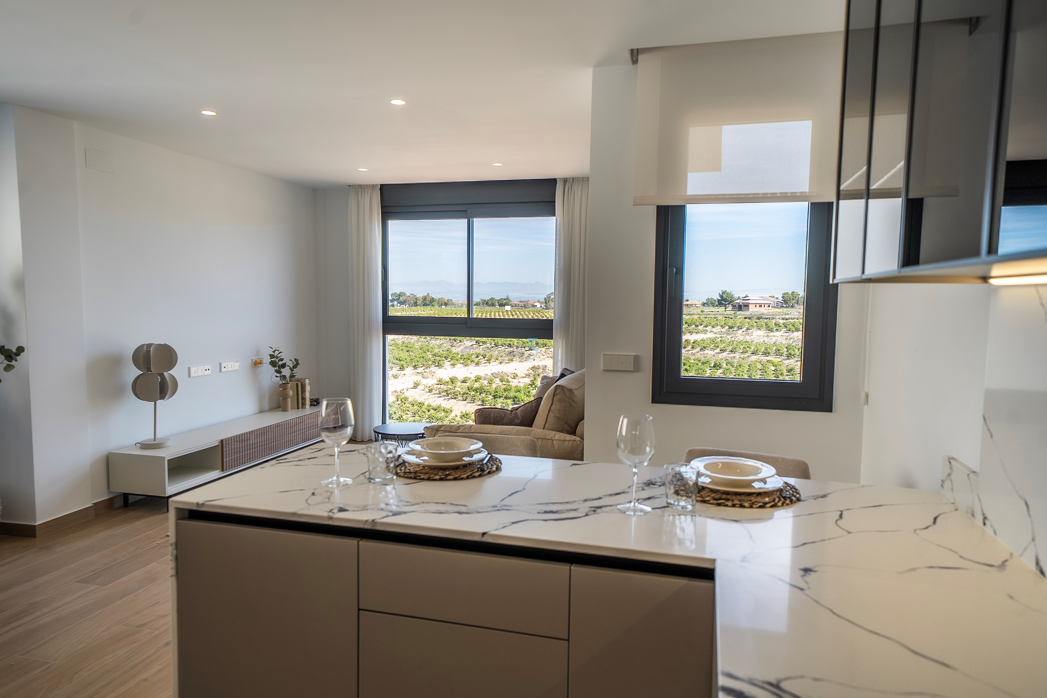 https://cdn.proppy.app/propertyphotos/2990/9f153641-d200-4581-87d6-15a0dd5c41c5/747877/1f4fa30a-2d92-4718-a2ed-241dda1b6d04.jpg