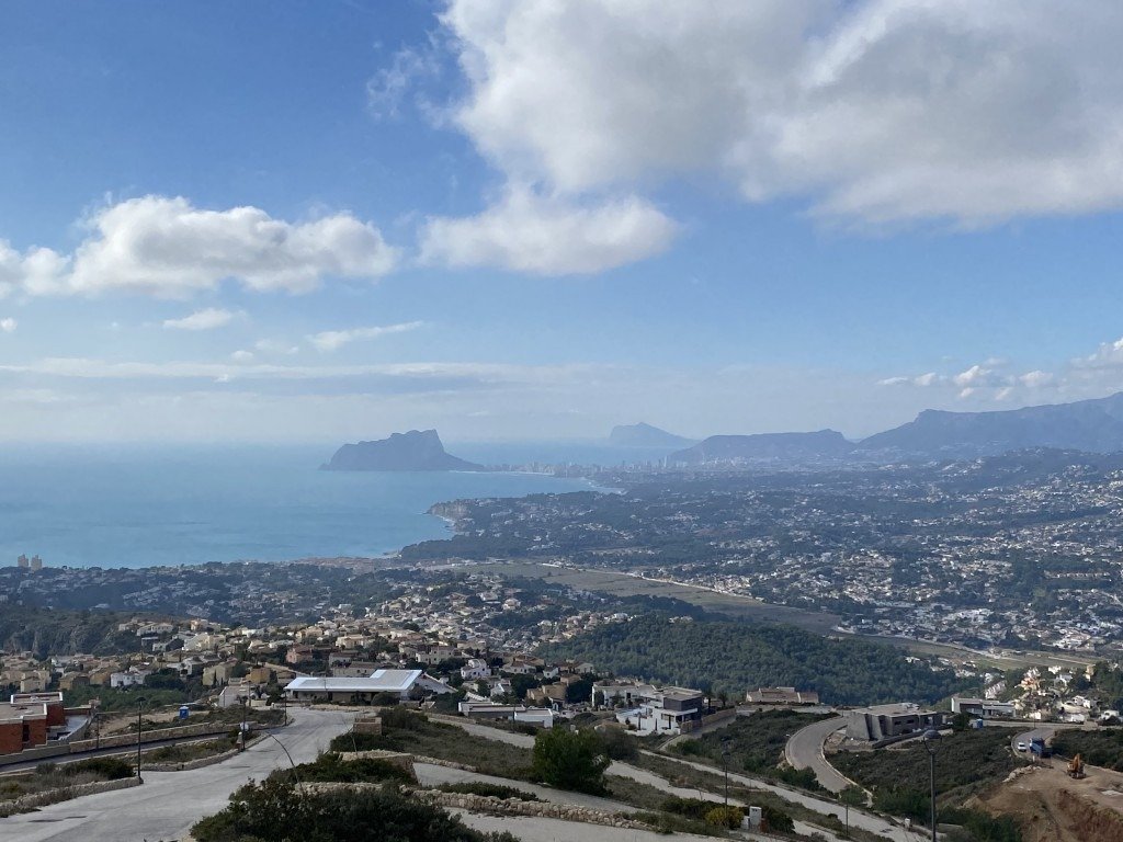 https://fotos15.apinmo.com/7515/22207154/8-7.jpg
