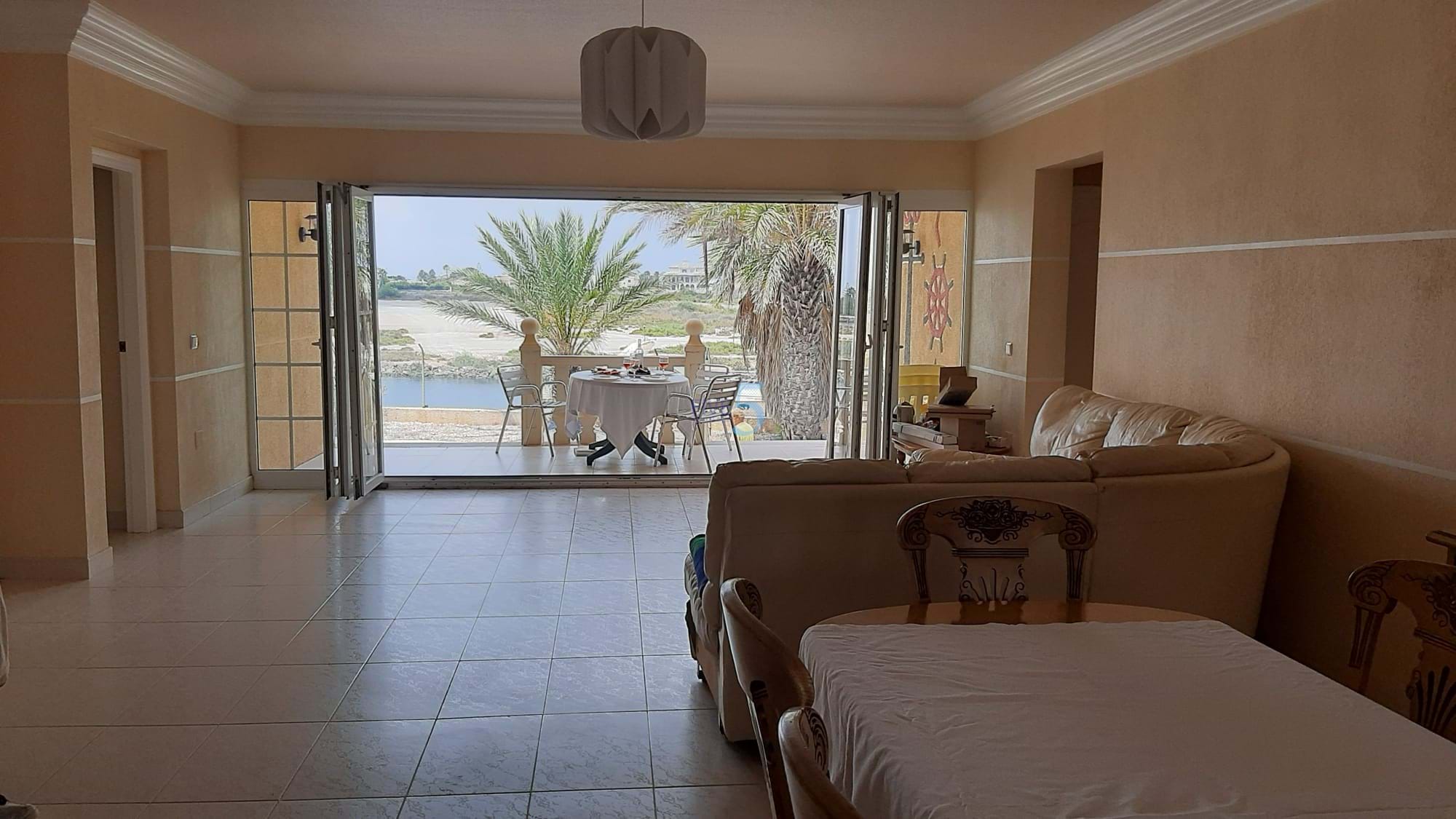 https://cdn.proppy.app/propertyphotos/2990/9f153641-d200-4581-87d6-15a0dd5c41c5/747727/cb4f5731-bedb-4816-89f2-ba56997573a5.jpg
