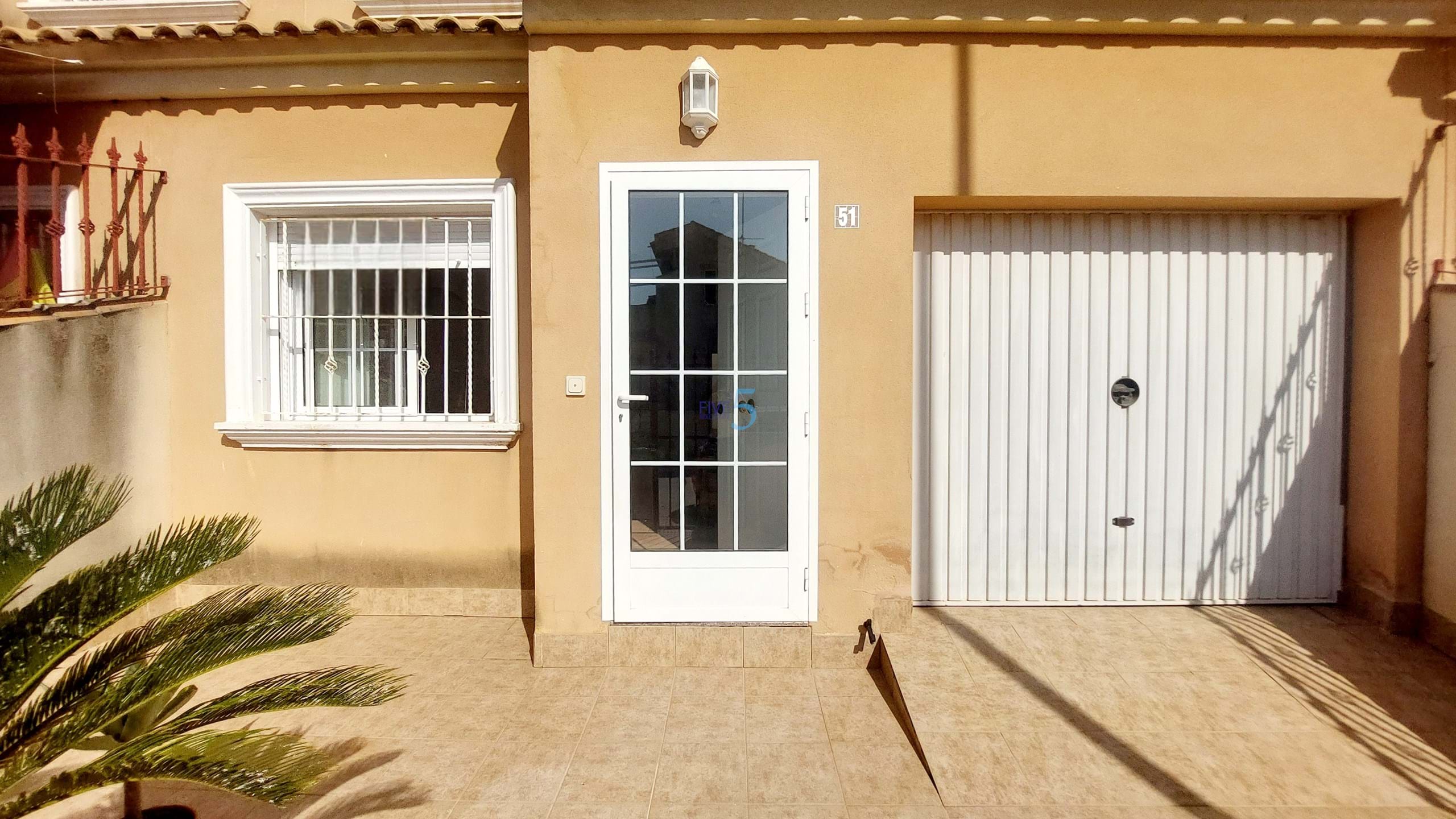 https://cdn.proppy.app/propertyphotos/2990/9f153641-d200-4581-87d6-15a0dd5c41c5/680280/3fc7d5e9-e6ff-4ad0-bfd5-7d0a59d76809.jpg
