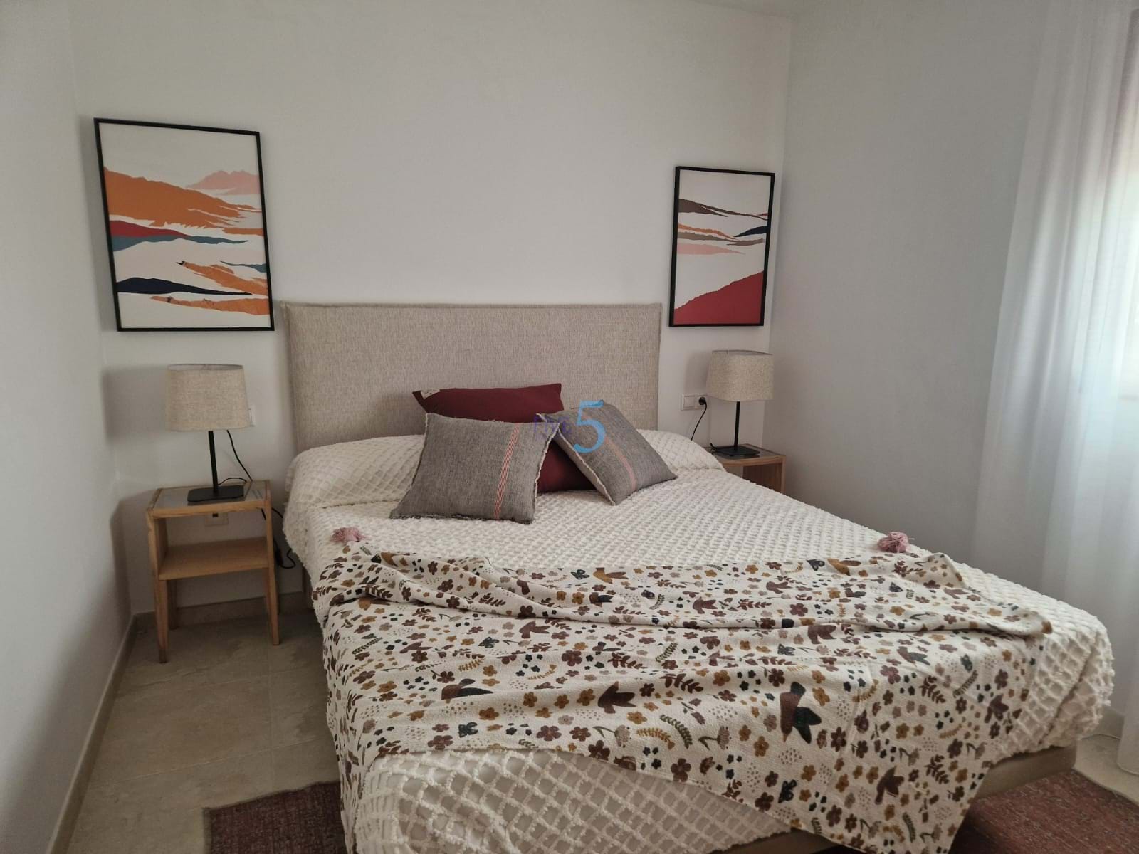 https://cdn.proppy.app/propertyphotos/2990/9f153641-d200-4581-87d6-15a0dd5c41c5/747528/5aed860b-7ca3-410c-8940-019d4c515b5d.jpg