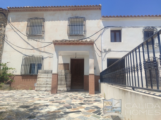 https://www.calidahomespropconsult.com/images/propertyImages/casa-cinta--village-or-town-house-for-sale-in-arboleas/casa-cinta--village-or-town-house-for-sale-in-arboleas-7353520920.jpg